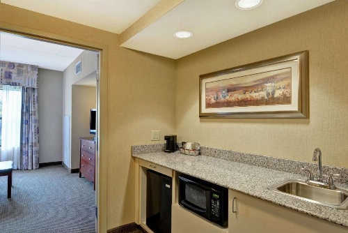 Hampton Inn By Hilton Sayre image 34